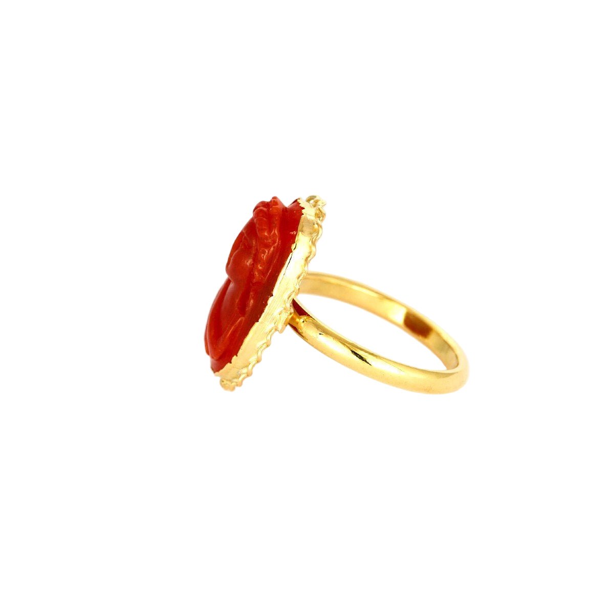 Bague en or jaune et corail - Castafiore