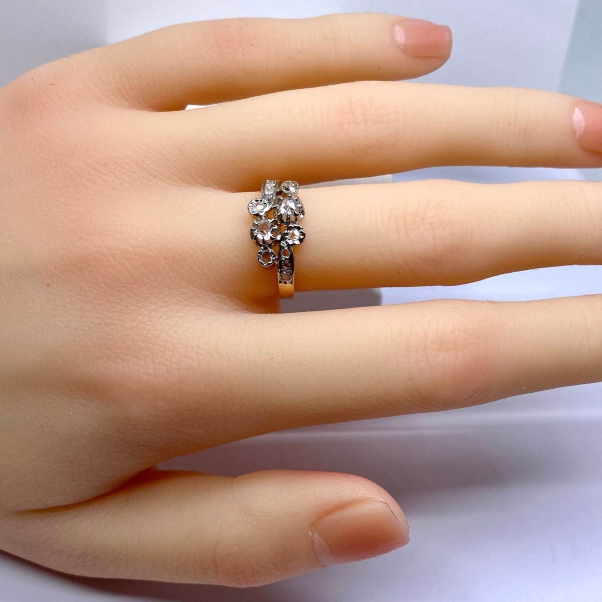 Bague en or jaune et diamants - Castafiore