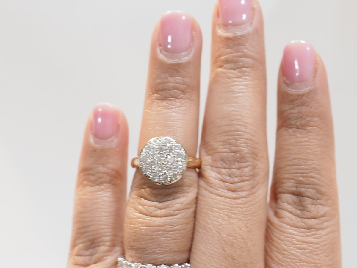 Bague en or jaune et diamants - Castafiore