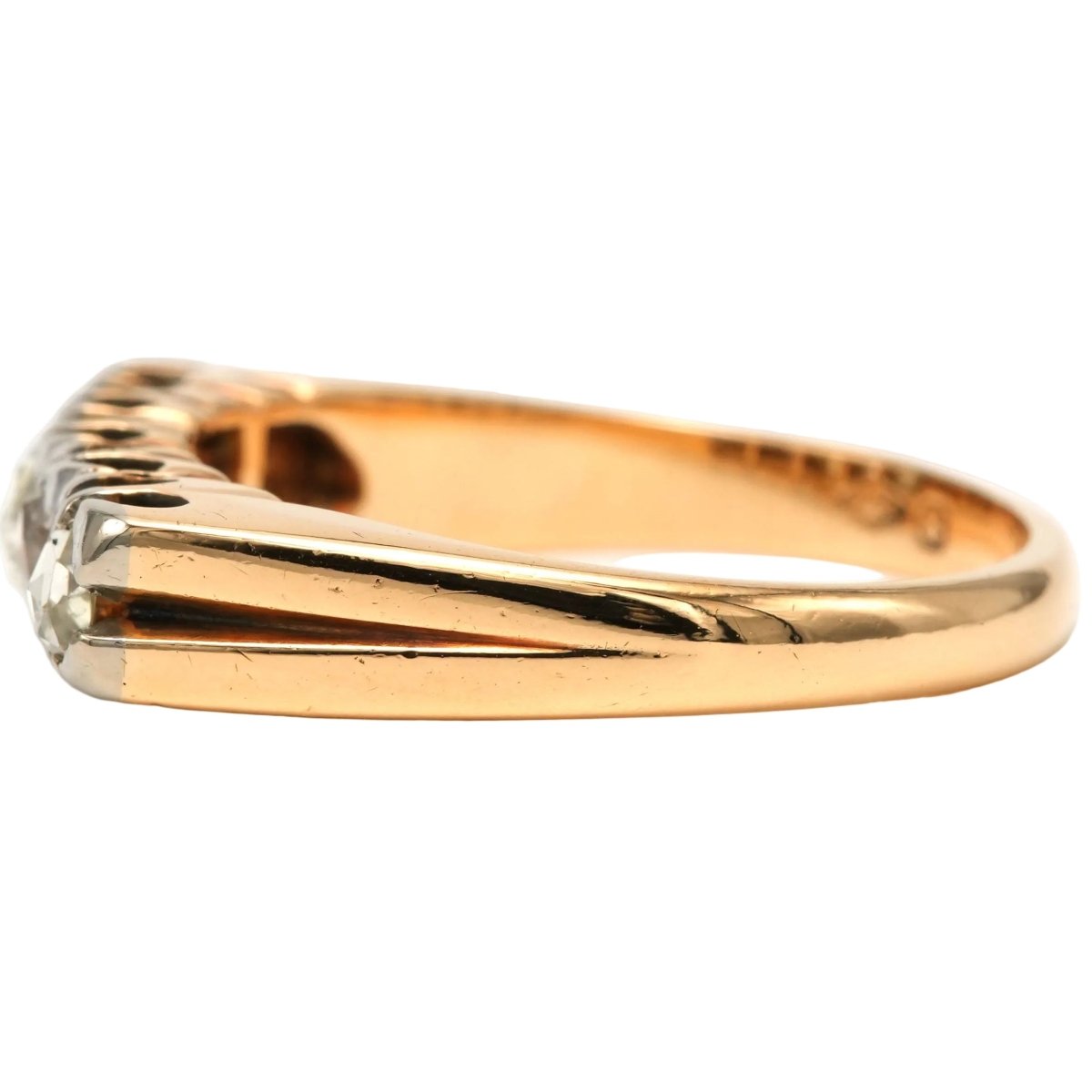 Bague en or jaune et diamants - Castafiore