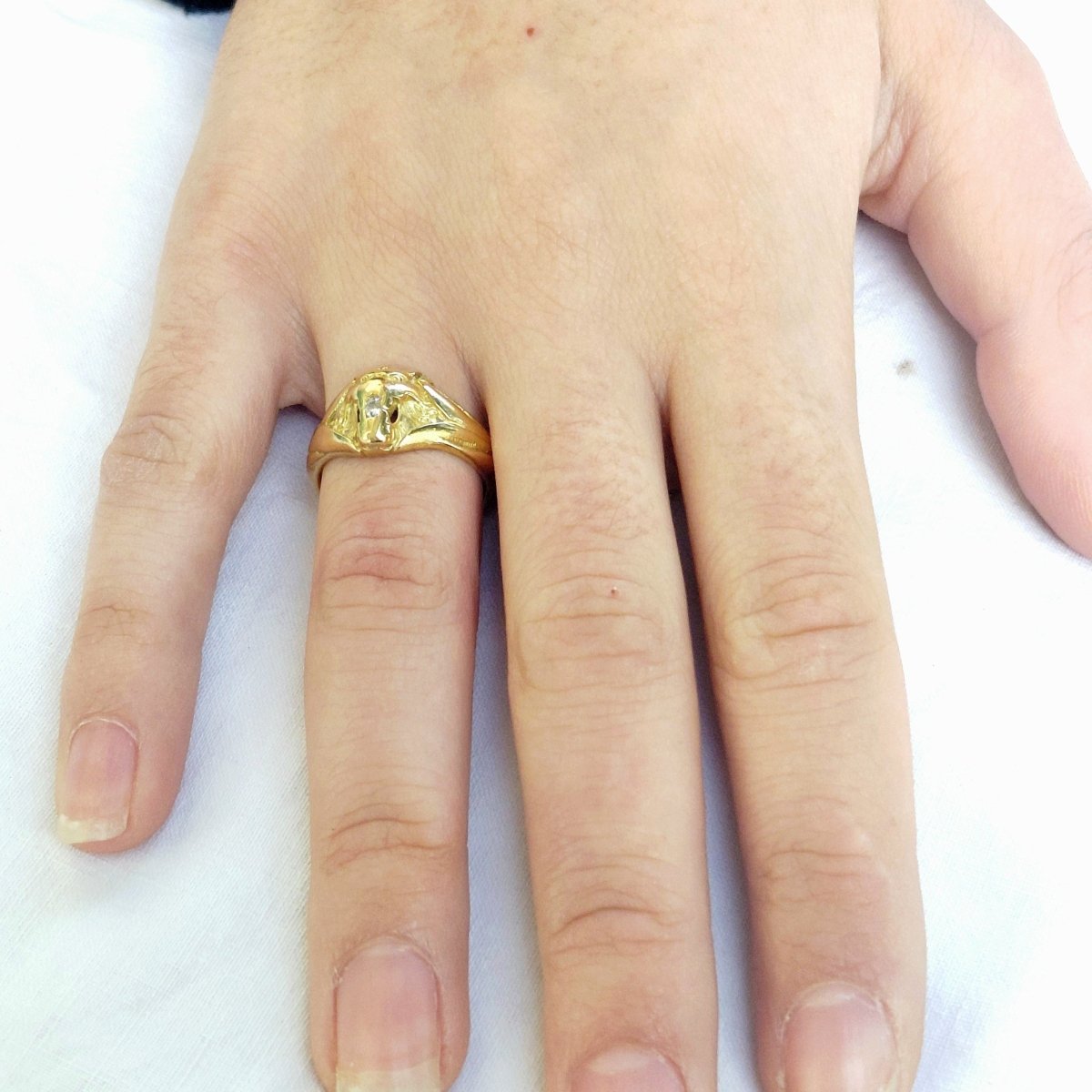 Bague en or jaune et diamants - Castafiore