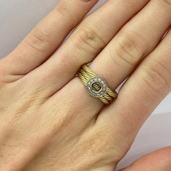 Bague en or jaune et diamants - Castafiore