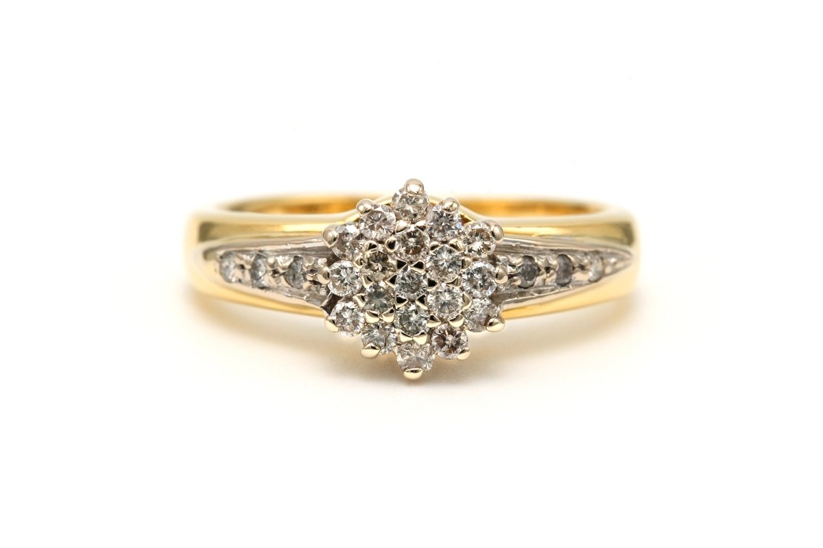 Bague en or jaune et diamants - Castafiore