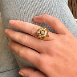 Bague en or jaune et diamants - Castafiore