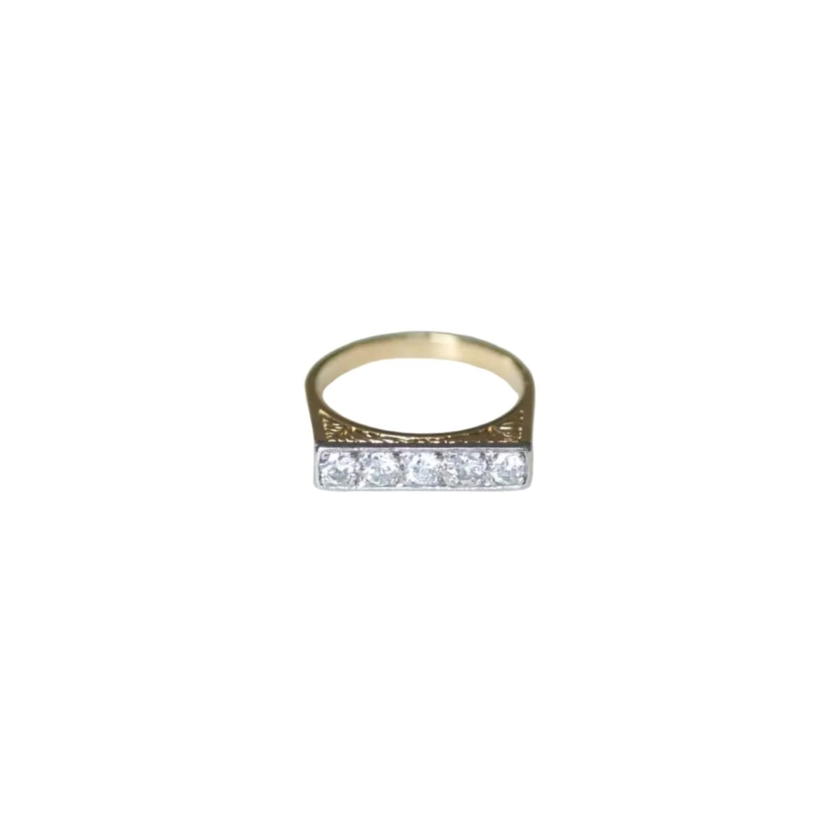 Bague en or jaune et diamants - Castafiore