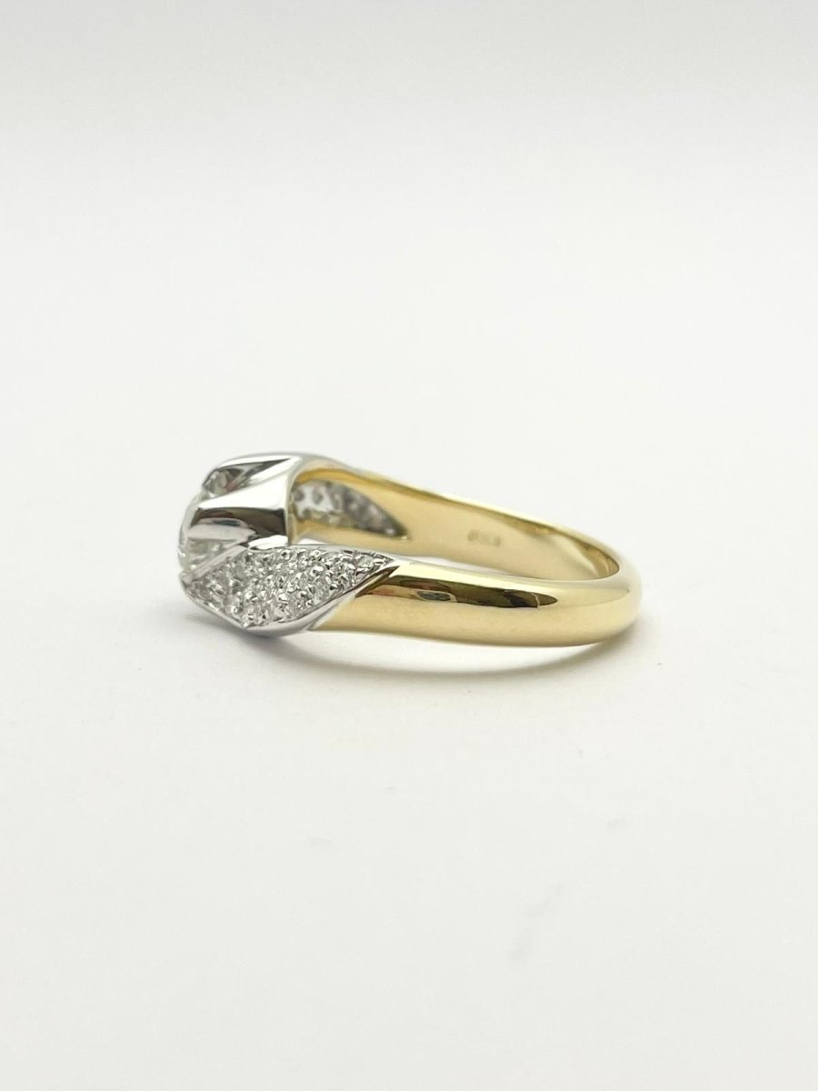 Bague en or jaune et or blanc avec diamant - Castafiore