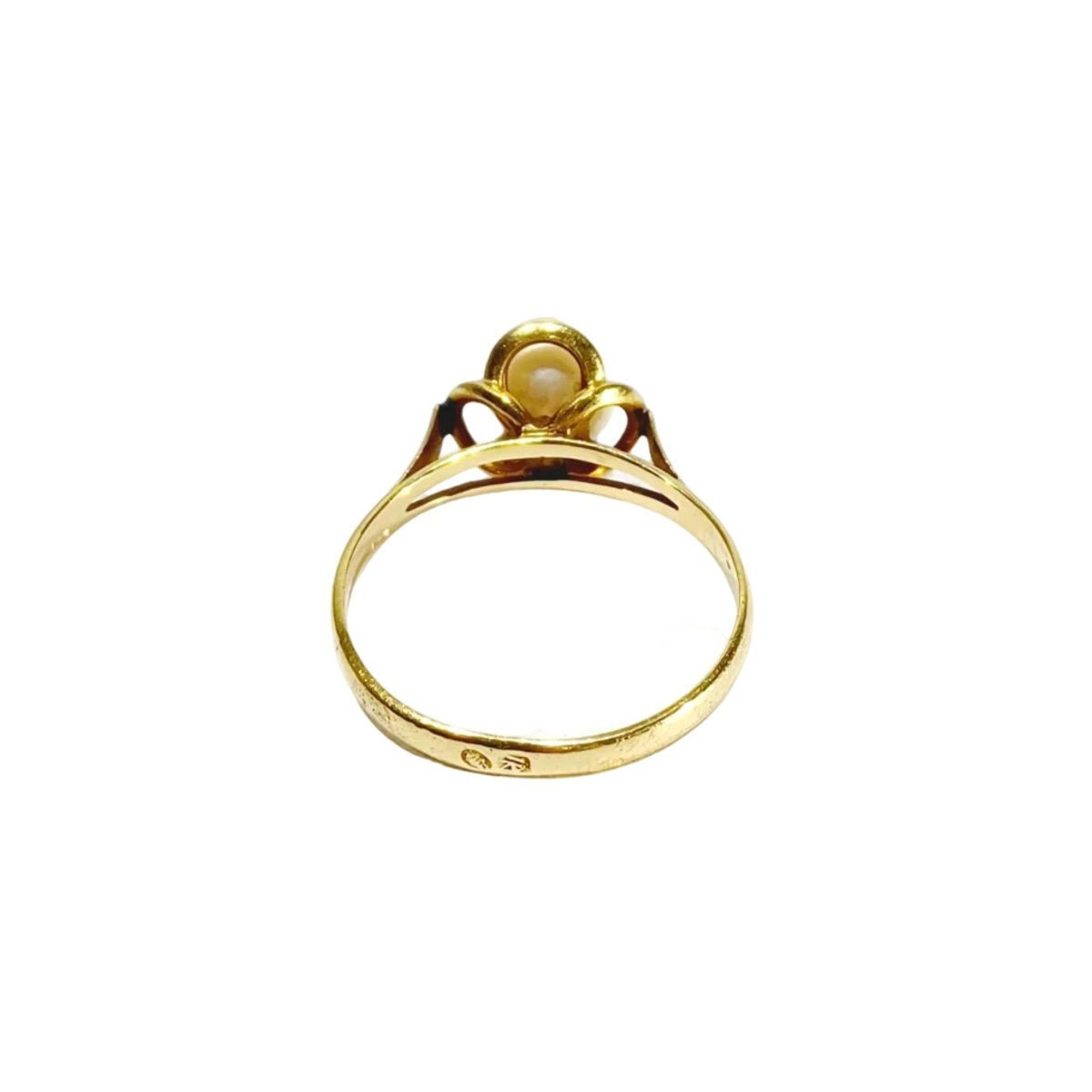Bague en or jaune et perle - Castafiore