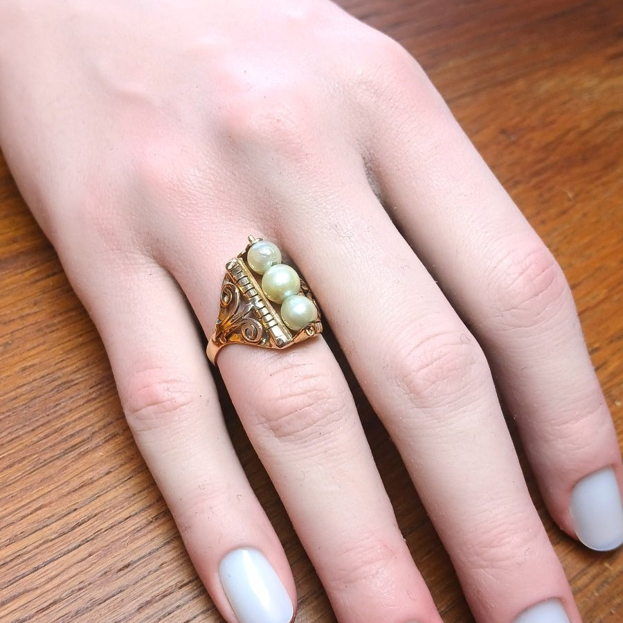 Bague en or jaune et perles de culture, vers 1950 - Castafiore