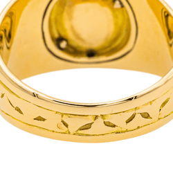 Bague en or jaune et saphir - Castafiore