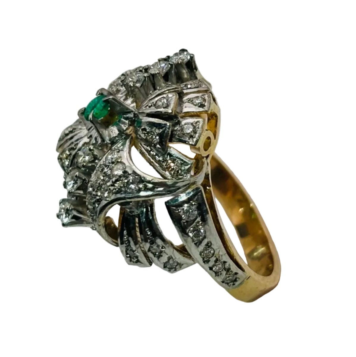 Bague en or jaune, or blanc, émeraude, et diamants - Castafiore