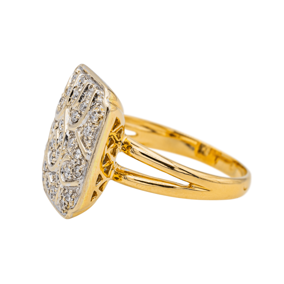 Bague en or jaune, or blanc et diamants - Castafiore
