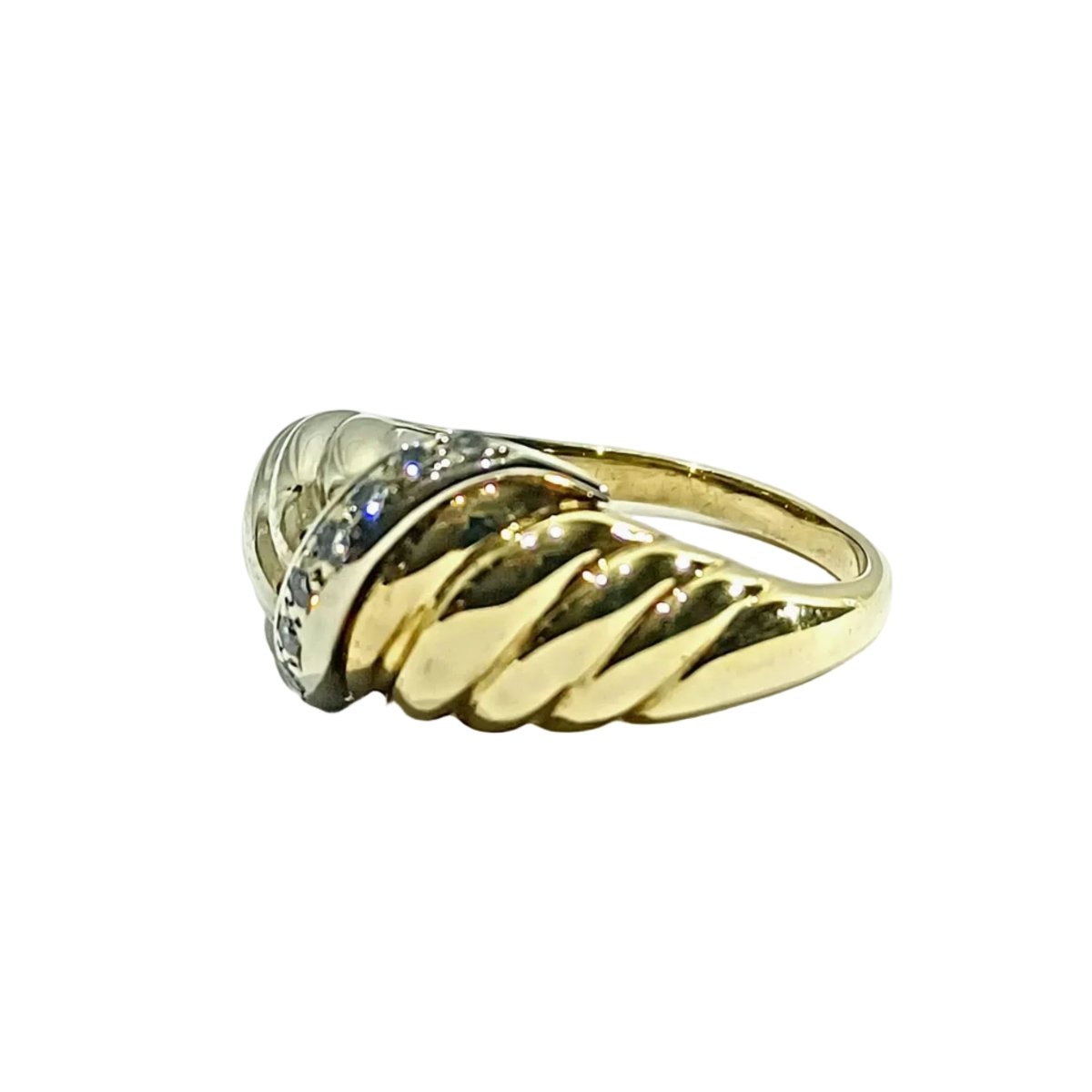 Bague en or jaune, or blanc et diamants - Castafiore