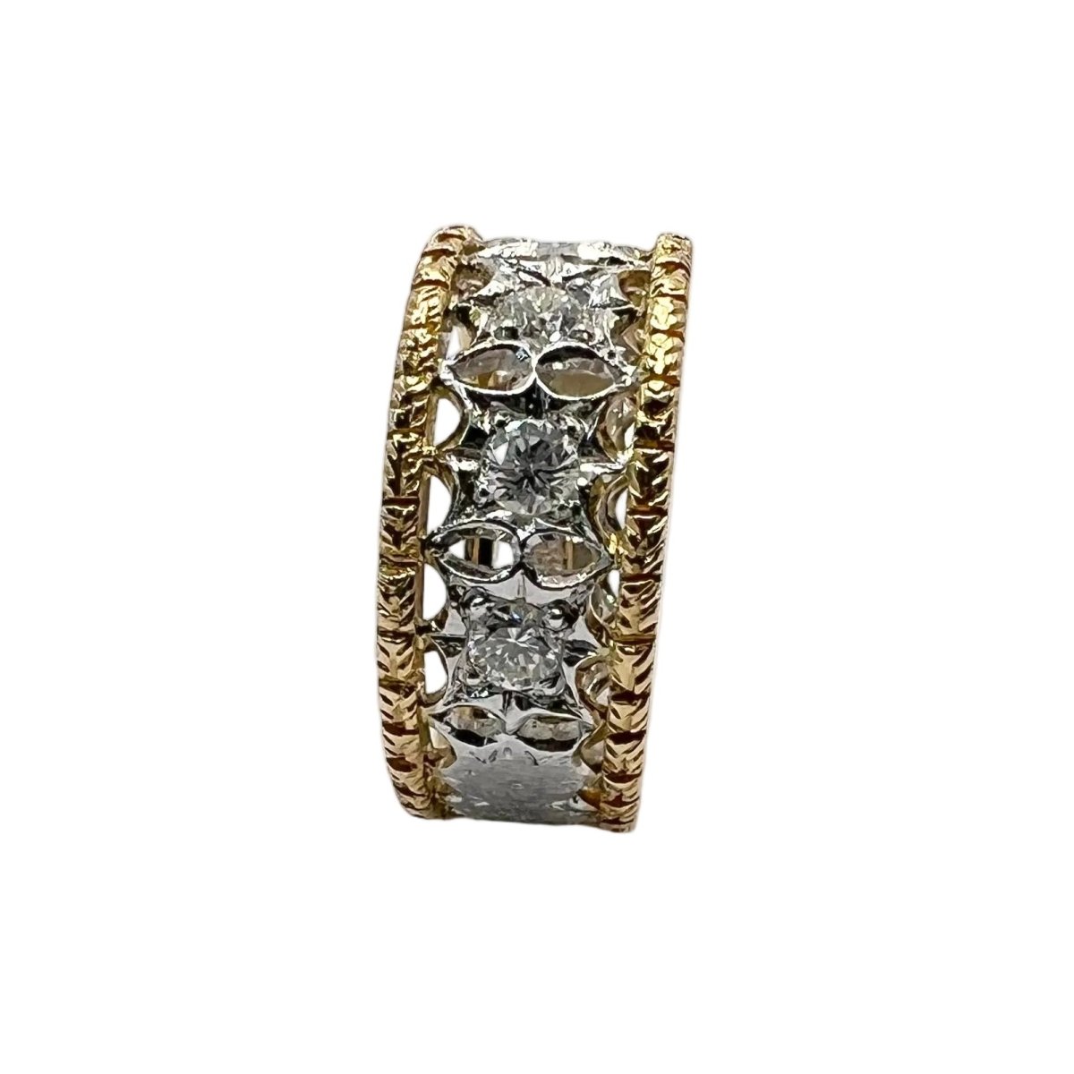 Bague en or jaune, or blanc et diamants - Castafiore