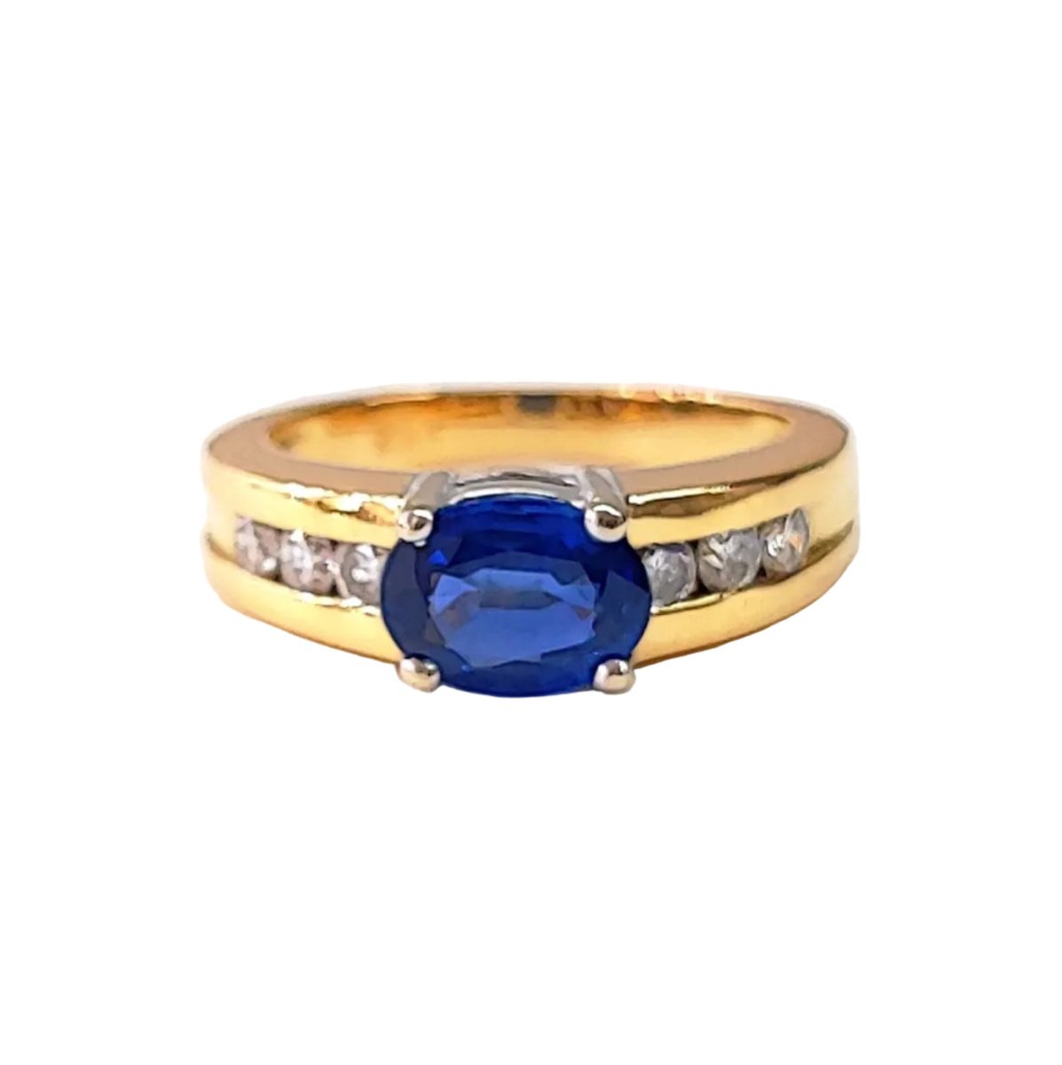 Bague en or jaune, or blanc, saphir, et diamants - Castafiore