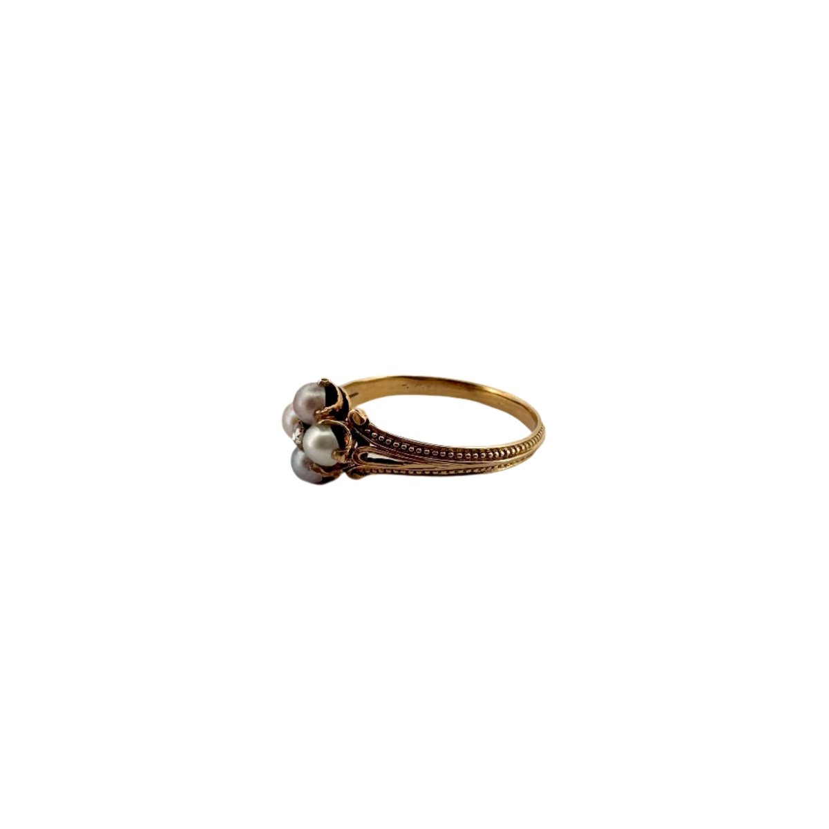 Bague en or jaune, perles et diamant - Castafiore