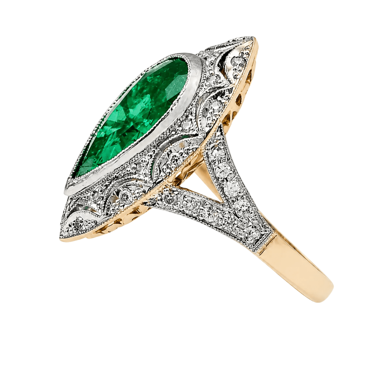 Bague en or jaune, platine, émeraude et diamants - Castafiore