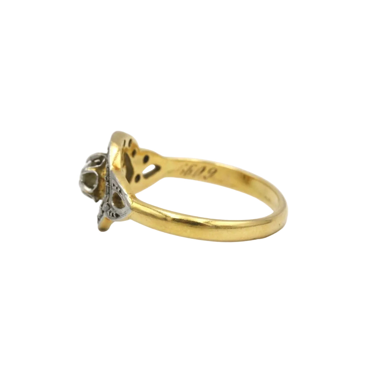 Bague en or jaune, platine et diamants - Castafiore