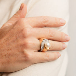 Bague en or jaune, platine, perle et diamants - Castafiore