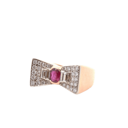 Bague en or jaune, platine, rubis et diamants - Castafiore