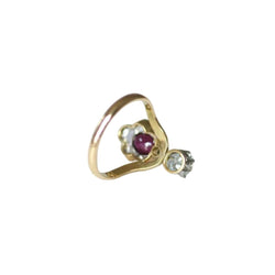 Bague en or jaune, platine, rubis, et diamants - Castafiore