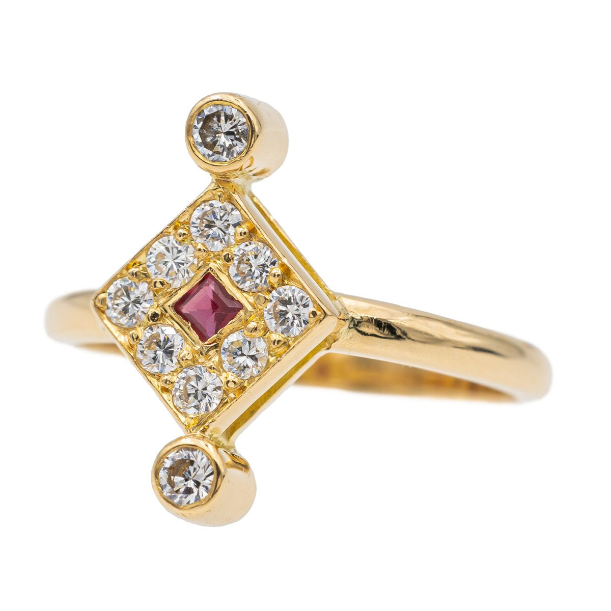 Bague en or jaune, rubis et diamant - Castafiore