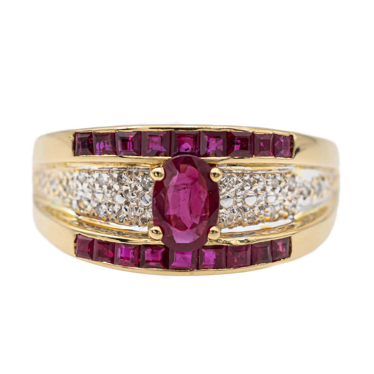 Bague en or jaune, rubis et diamant - Castafiore