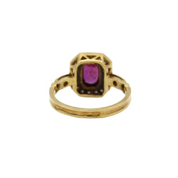 Bague en or jaune, rubis et diamants - Castafiore
