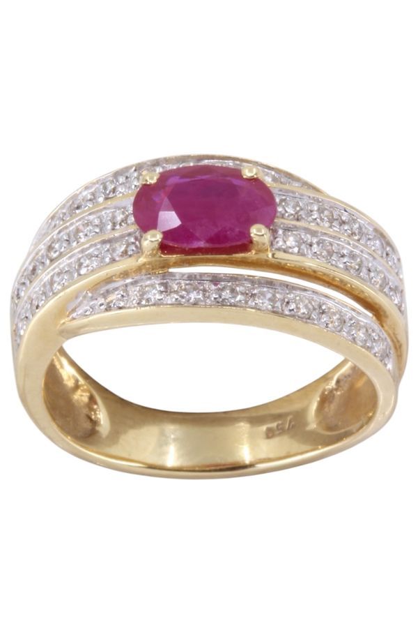 Bague en or jaune, rubis et diamants - Castafiore