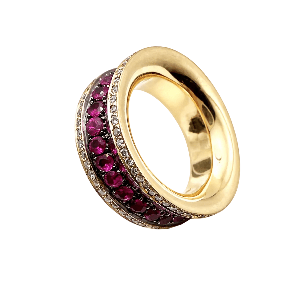 Bague en or jaune, rubis et diamants - Castafiore