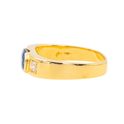 Bague en or jaune, saphir et diamants - Castafiore
