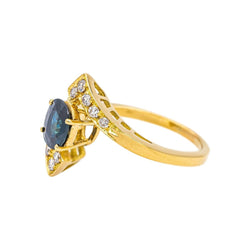 Bague en or jaune, saphir et diamants - Castafiore
