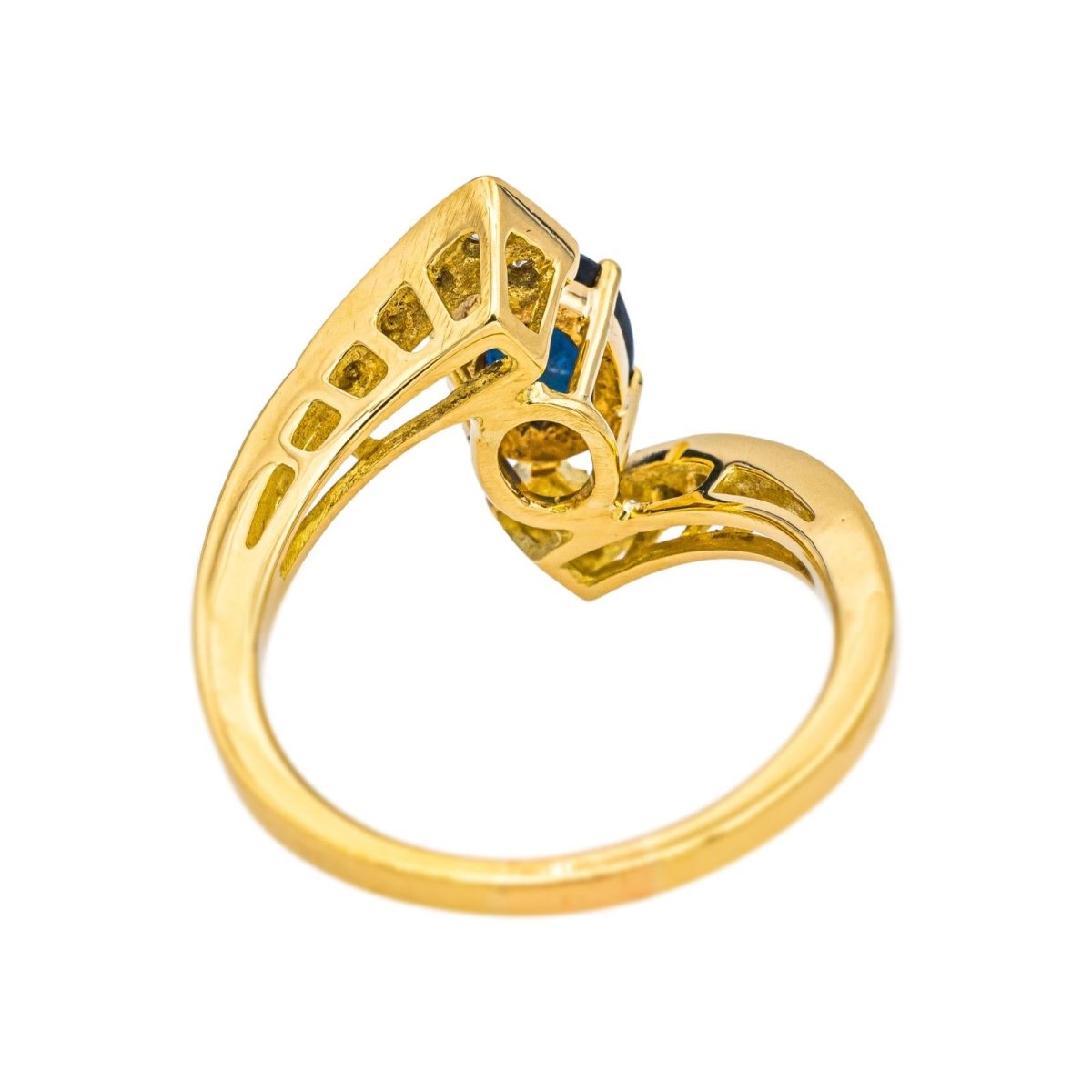 Bague en or jaune, saphir et diamants - Castafiore