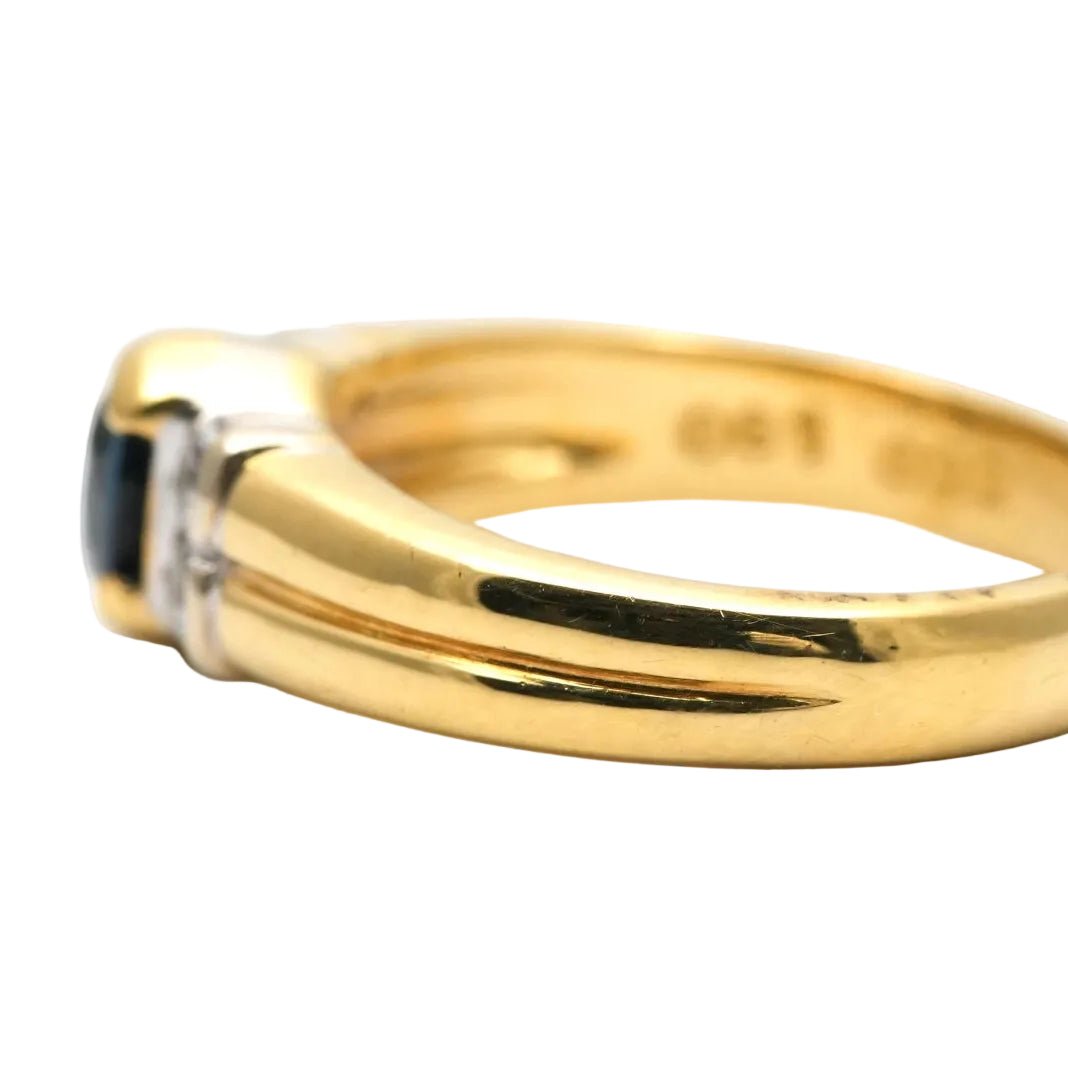 Bague en or jaune, saphir et diamants - Castafiore