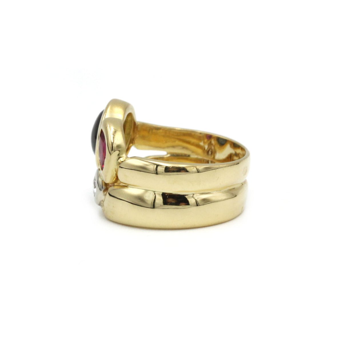 Bague en or jaune, saphir, rubis et diamant - Castafiore