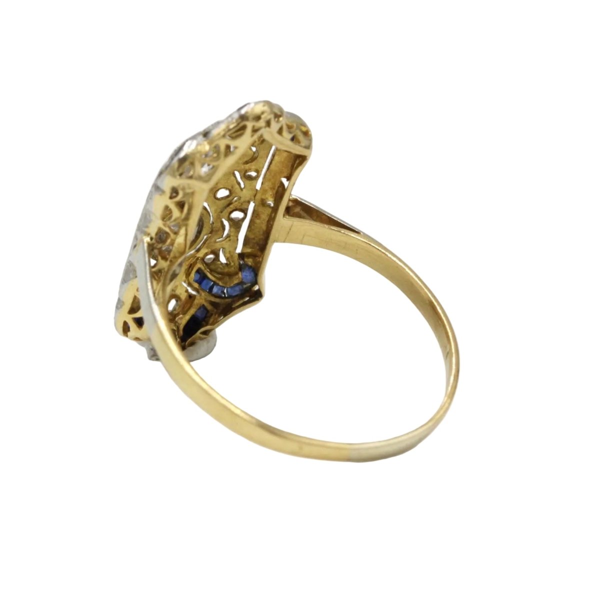 Bague en or jaune, saphirs et diamants - Castafiore
