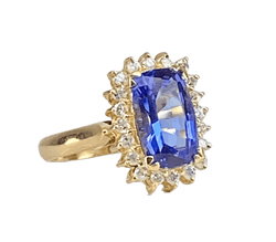 Bague en or jaune, tanzanite et diamants - Castafiore