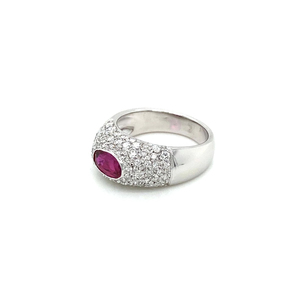 Bague en or pavée de diamants et de rubis pour l'été - Castafiore