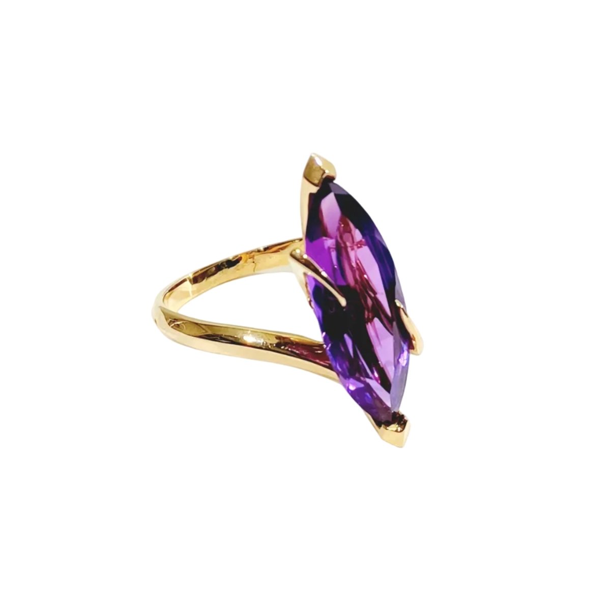 Bague en or rose et améthyste - Castafiore