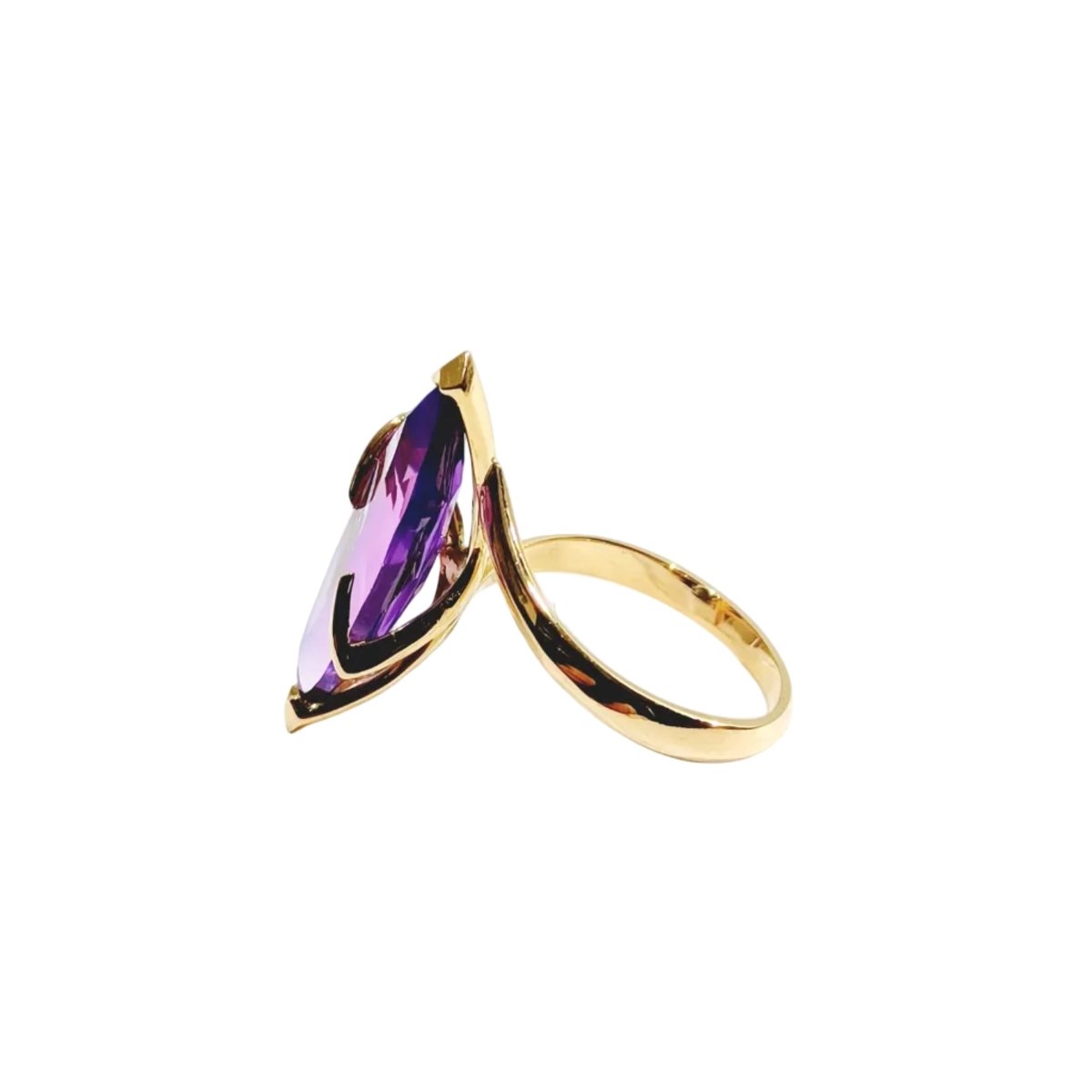Bague en or rose et améthyste - Castafiore