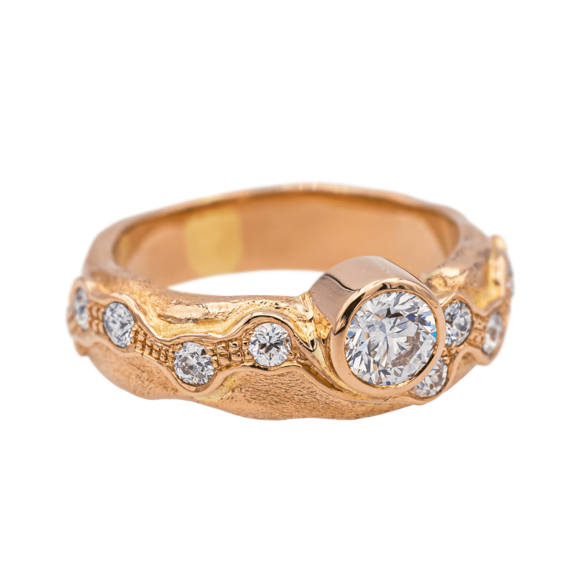 Bague en or rose et diamants - Castafiore