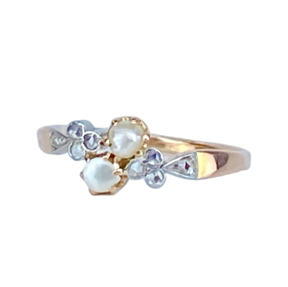 Bague en or rose, perles et diamants - Castafiore