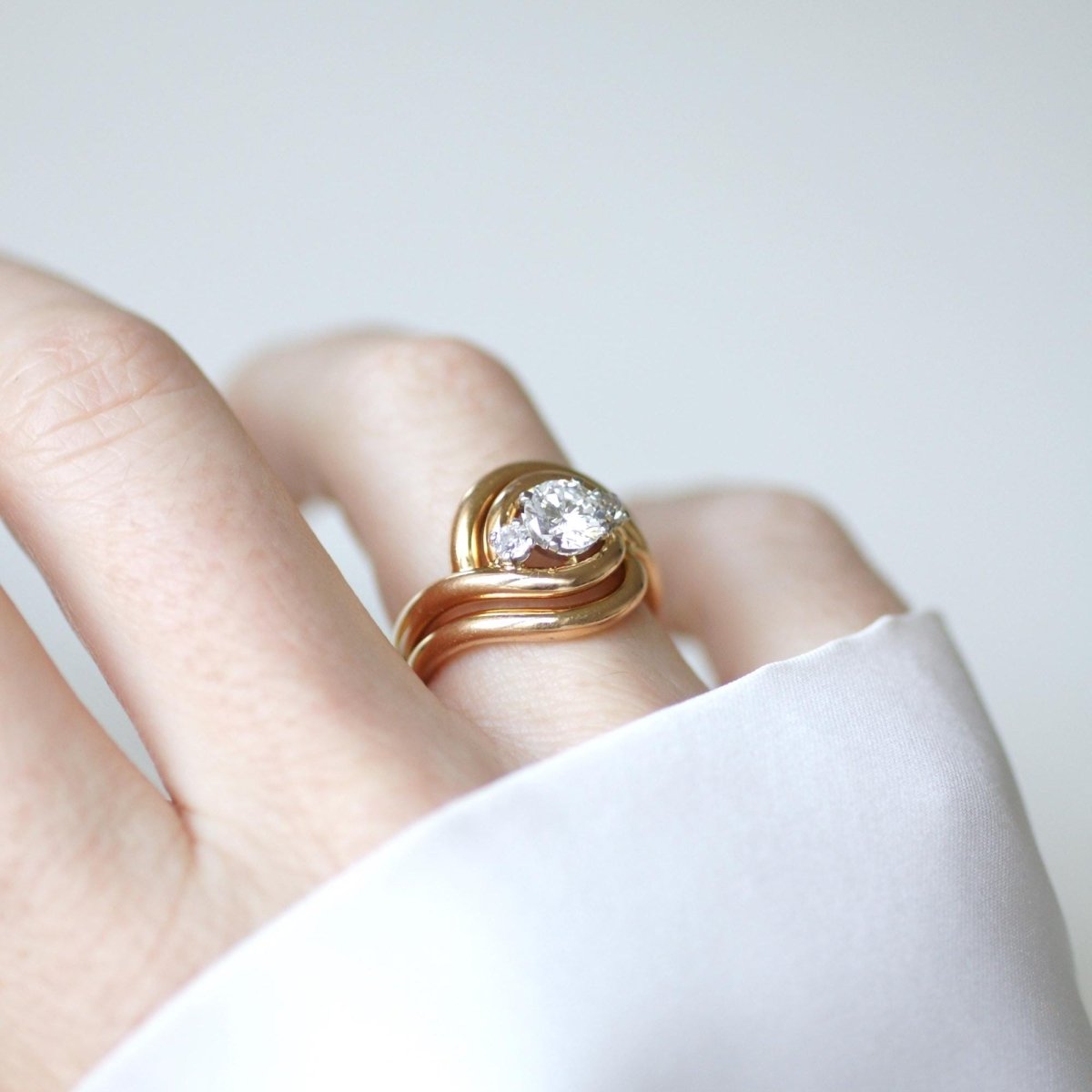 Bague en or rose, platine, et diamants - Castafiore