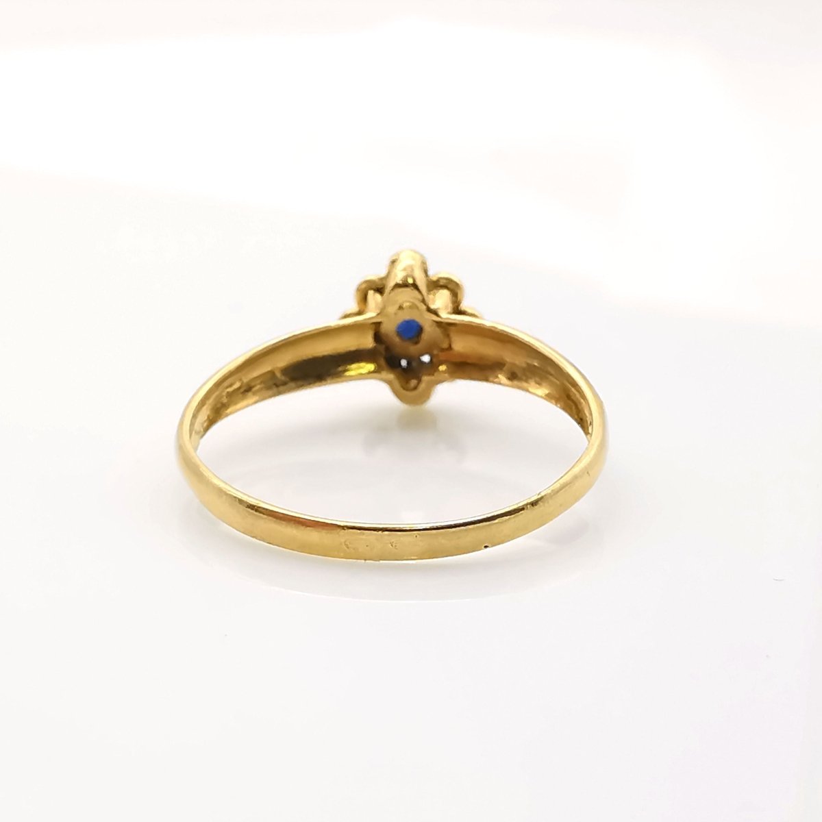 Bague en or saphir et diamants - Castafiore