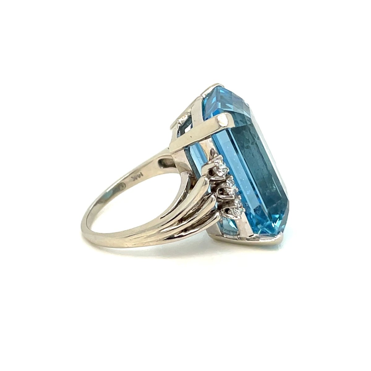 Bague en or vintage certifiée 25 carats aigue - marine diamant Santa Maria - Castafiore