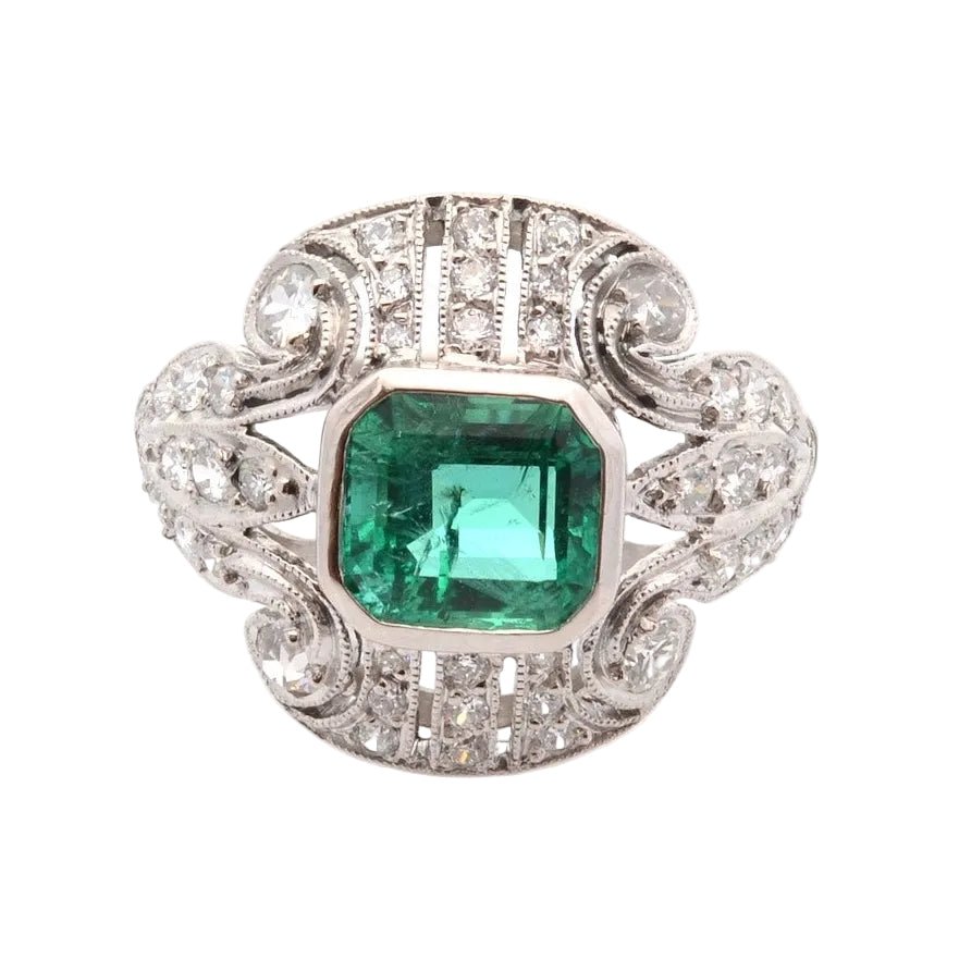 Bague en platine, émeraude et diamants - Castafiore