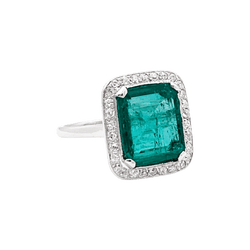 Bague en platine, émeraude et diamants - Castafiore