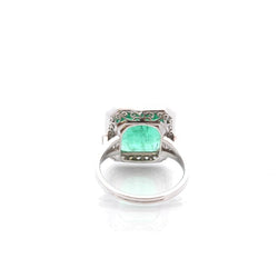 Bague en platine, émeraude et diamants - Castafiore
