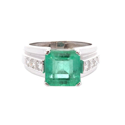 Bague en platine, émeraude, et diamants - Castafiore