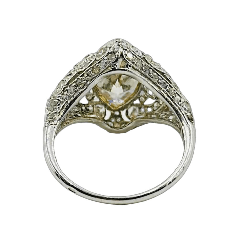 Bague en platine et diamant - Castafiore
