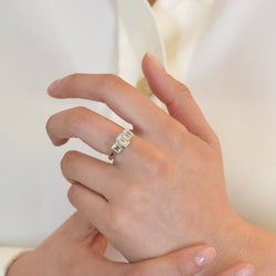 Bague en platine et diamant - Castafiore